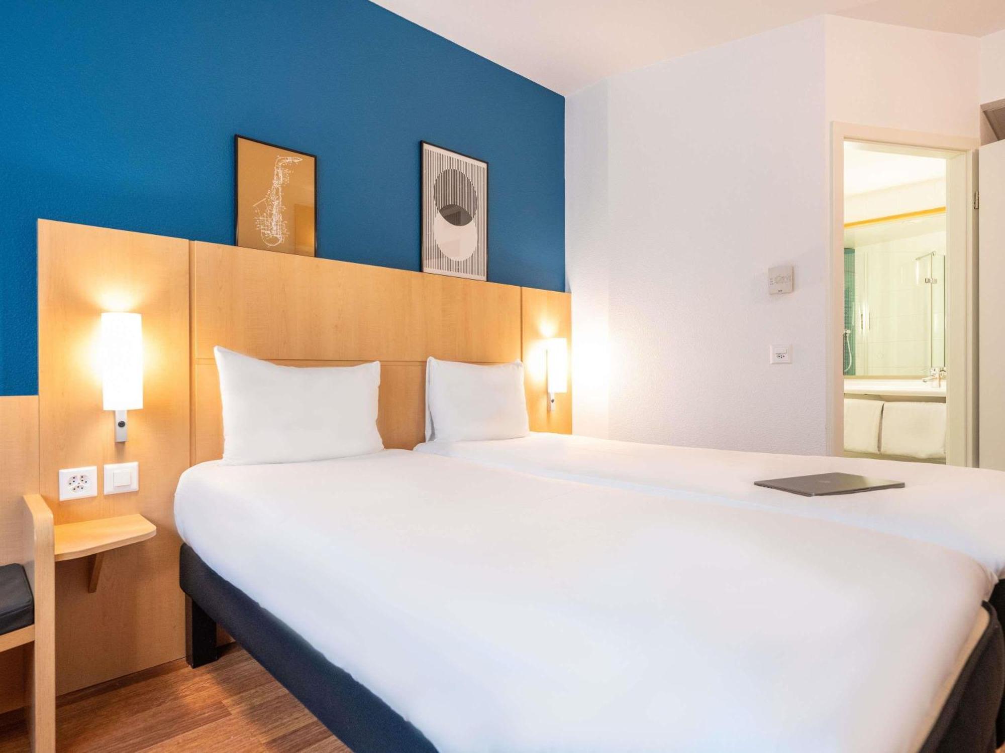 Hotel ibis Genève Centre Nations Esterno foto